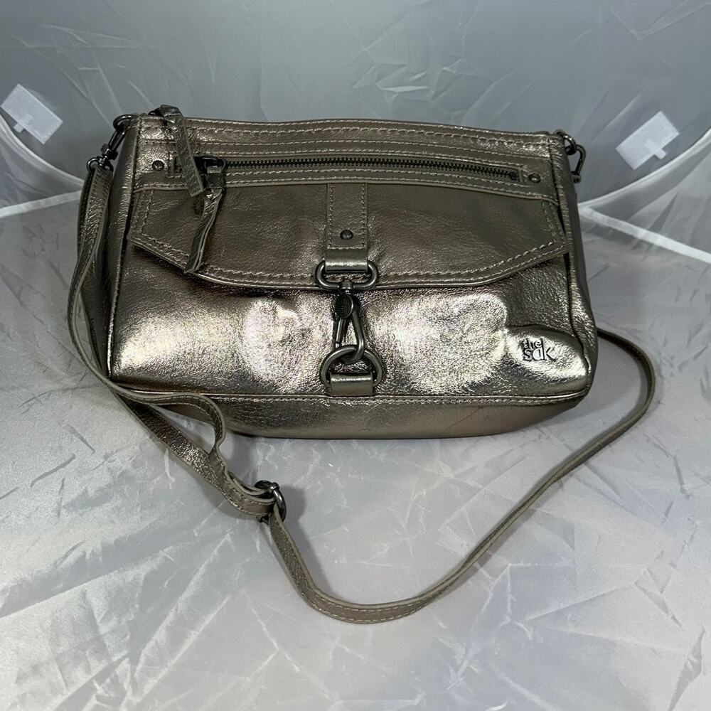 The Sak Metallic Leather Shoulder Bag Silver Crossbody Organizer